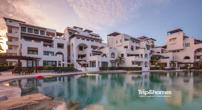 Playa de La Paz Luxury 4BR villa overlooking Sea of Cortes